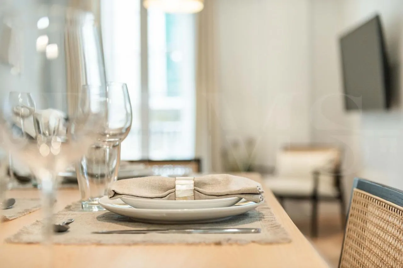 Comfortable Apartment With Balcony - Center Malaga